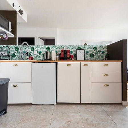 The Lion'S Suite: A Full Flat Near Disneyland. 谢西 外观 照片