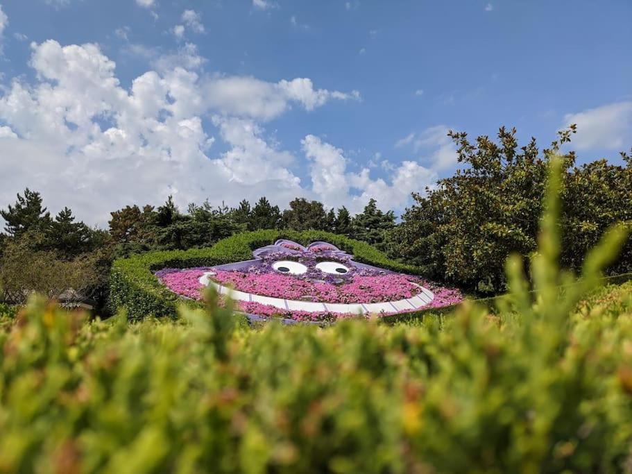 The Lion'S Suite: A Full Flat Near Disneyland. 谢西 外观 照片